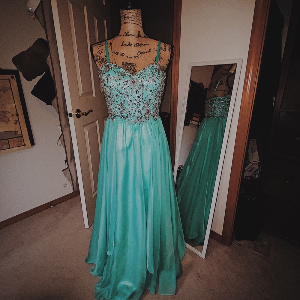 Homecoming/prom dress